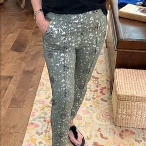 Soft Surroundings light green Asian design pants